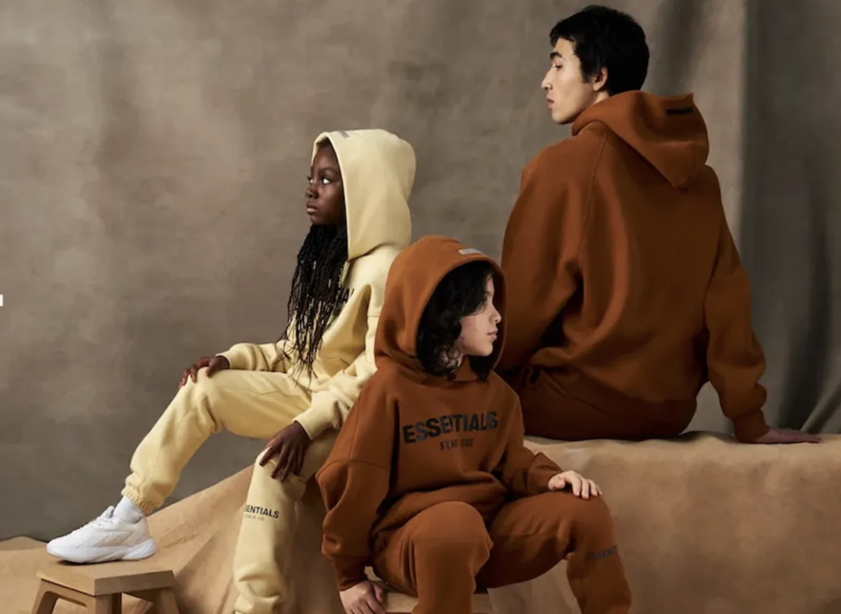 Essentials Hoodie: A Daily Wear Staple That Feels Right Every Time